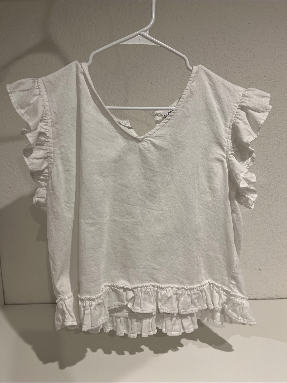 Melrose and Market White Ruffle Sleeve V-Neck Top